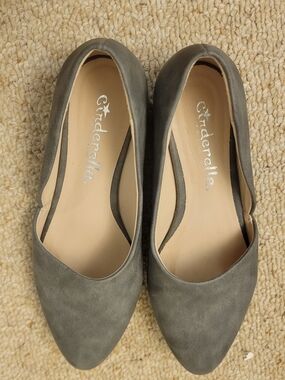 Cinderella Of Boston Kitten Slate Gray Pointed Toe Ballet Flats